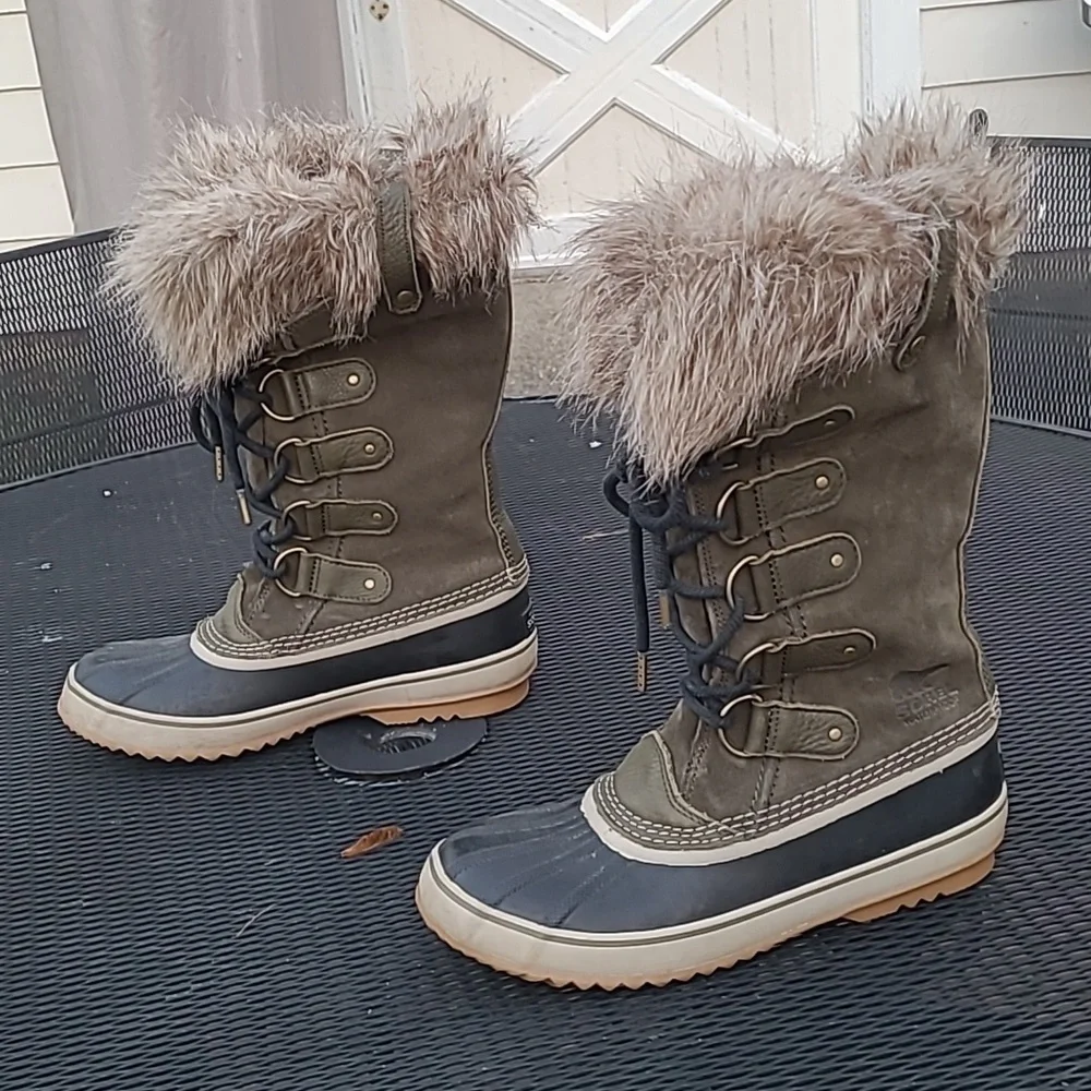 suede trim modeling